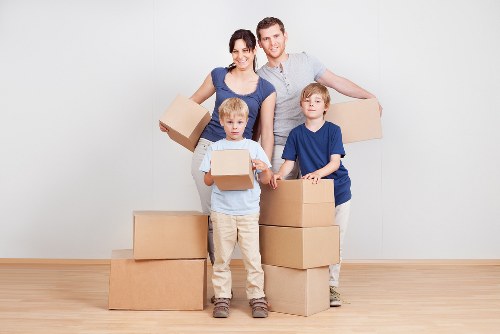 Flexible man and van moving service in Stratford