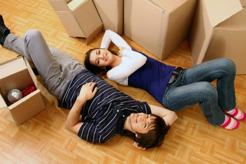 Temporary storage solution in Stratford for household and business items